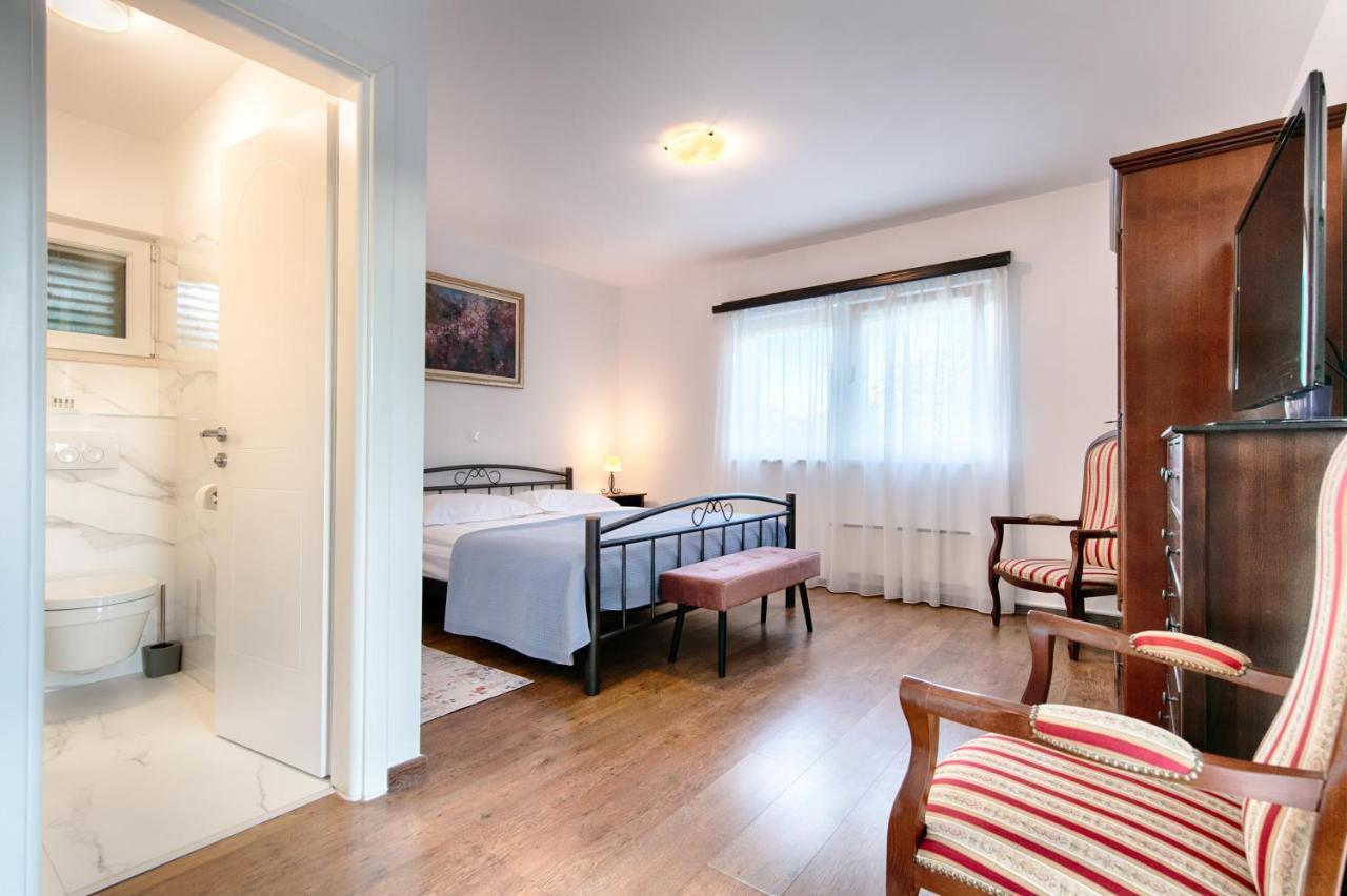 Villa Luci Pucisca Extérieur photo