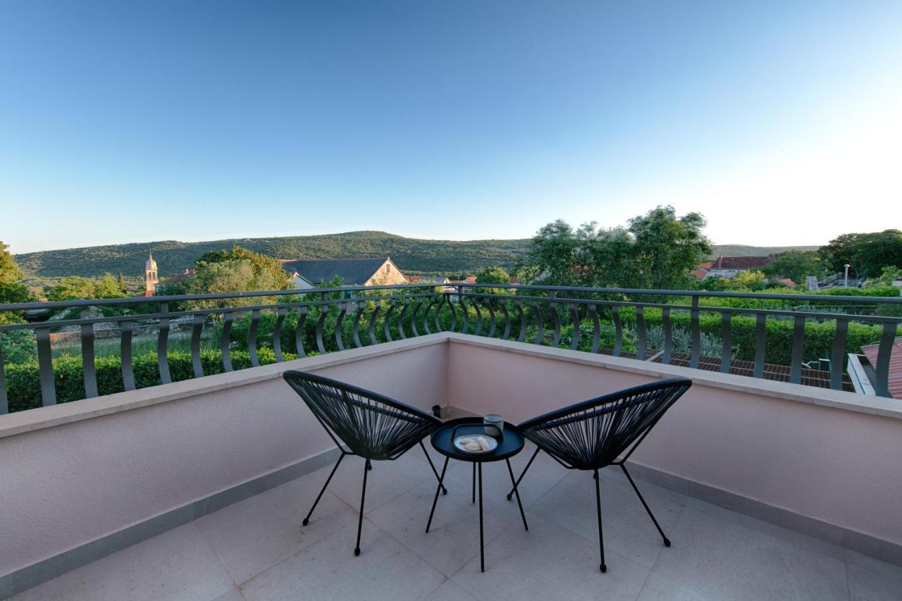 Villa Luci Pucisca Extérieur photo